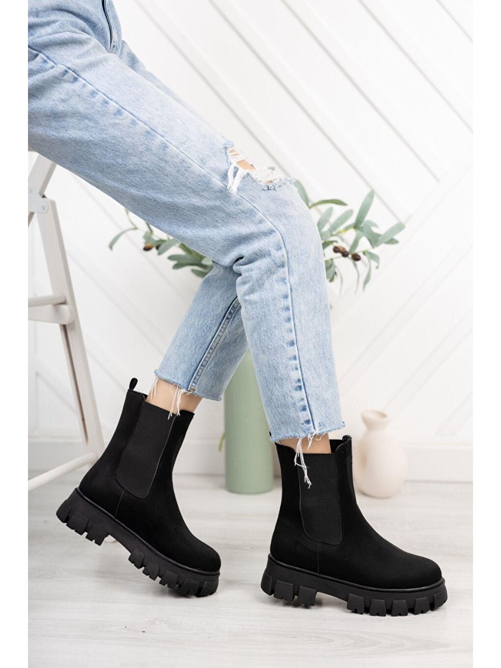 Siyah Pamela Kadın Kalın Taban Bot-1