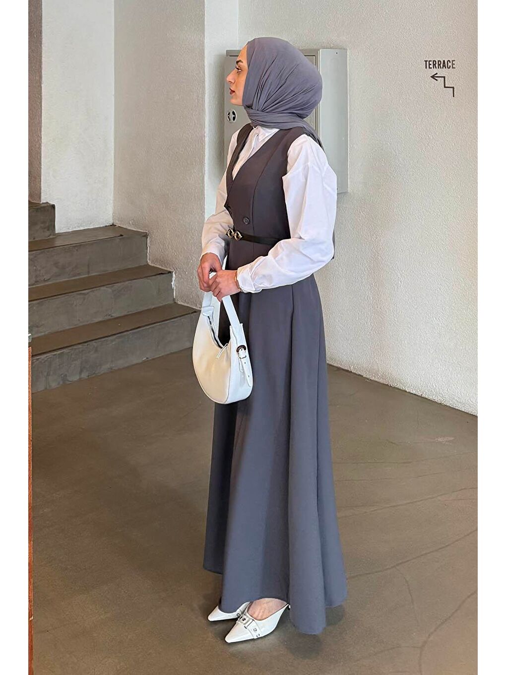 Düğme Detaylı Kolsuz Tesettür Elbise Antrasit-1