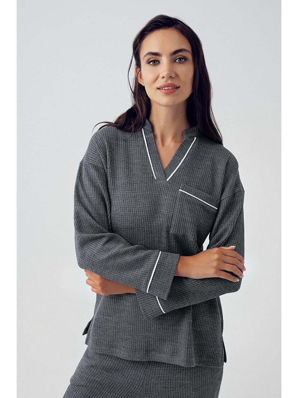 Antrasit Kadın Uzun Kollu Esnek Yumuşak Dokulu Waffle Kumaş Pijama Takım 15213-1