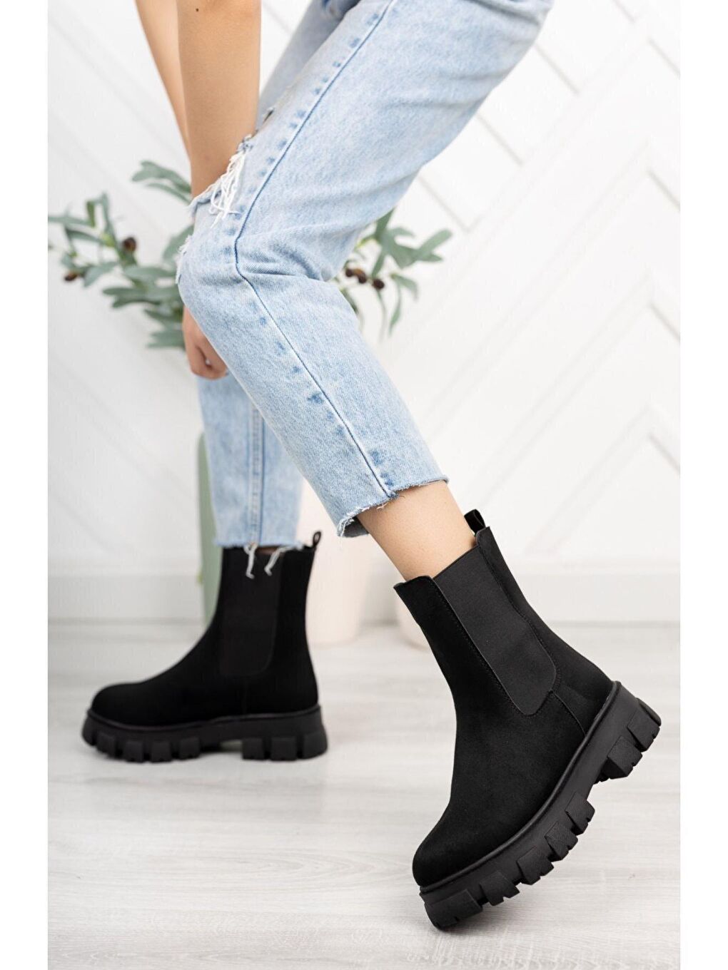 Siyah Pamela Kadın Kalın Taban Bot-2