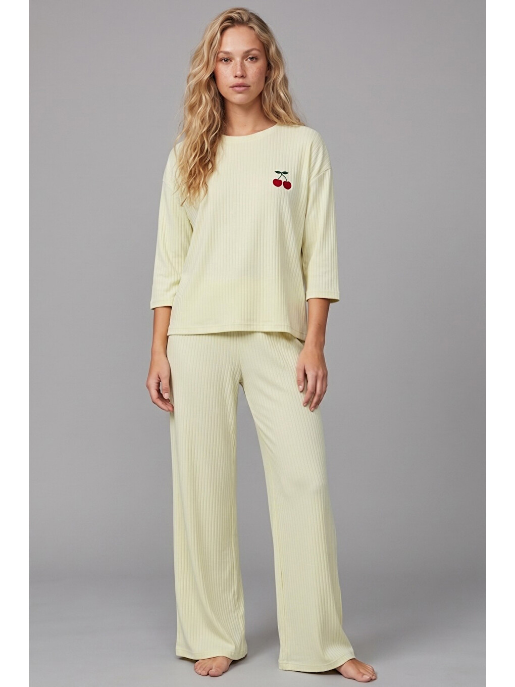 Turkuaz Su Yeşili Soft Touch İnce Örme Nakışlı Pijama Takım-1