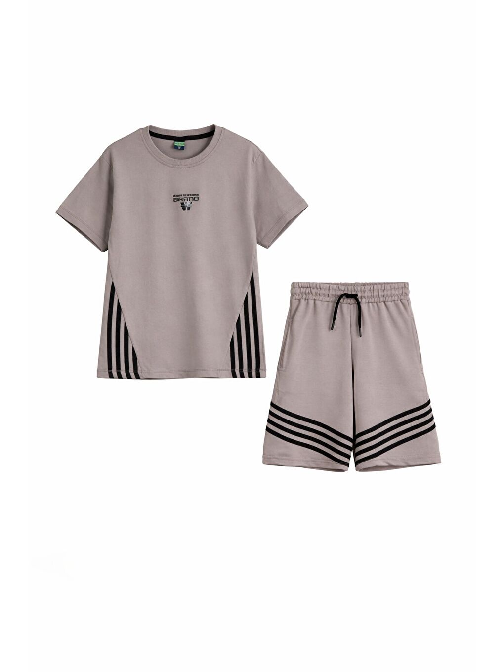 Kahverengi Şerit Desenli Logolu Tişörtlü Erkek Çocuk Şortlu Takım 23782-2