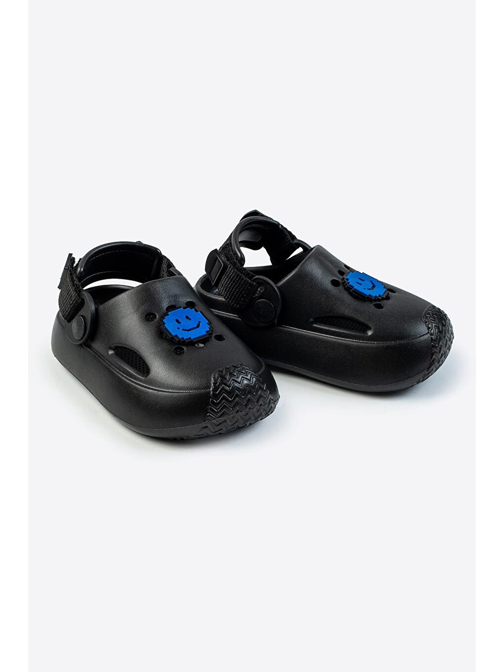Siyah Çocuk EVA Terlik - Gülen Yüz Detaylı