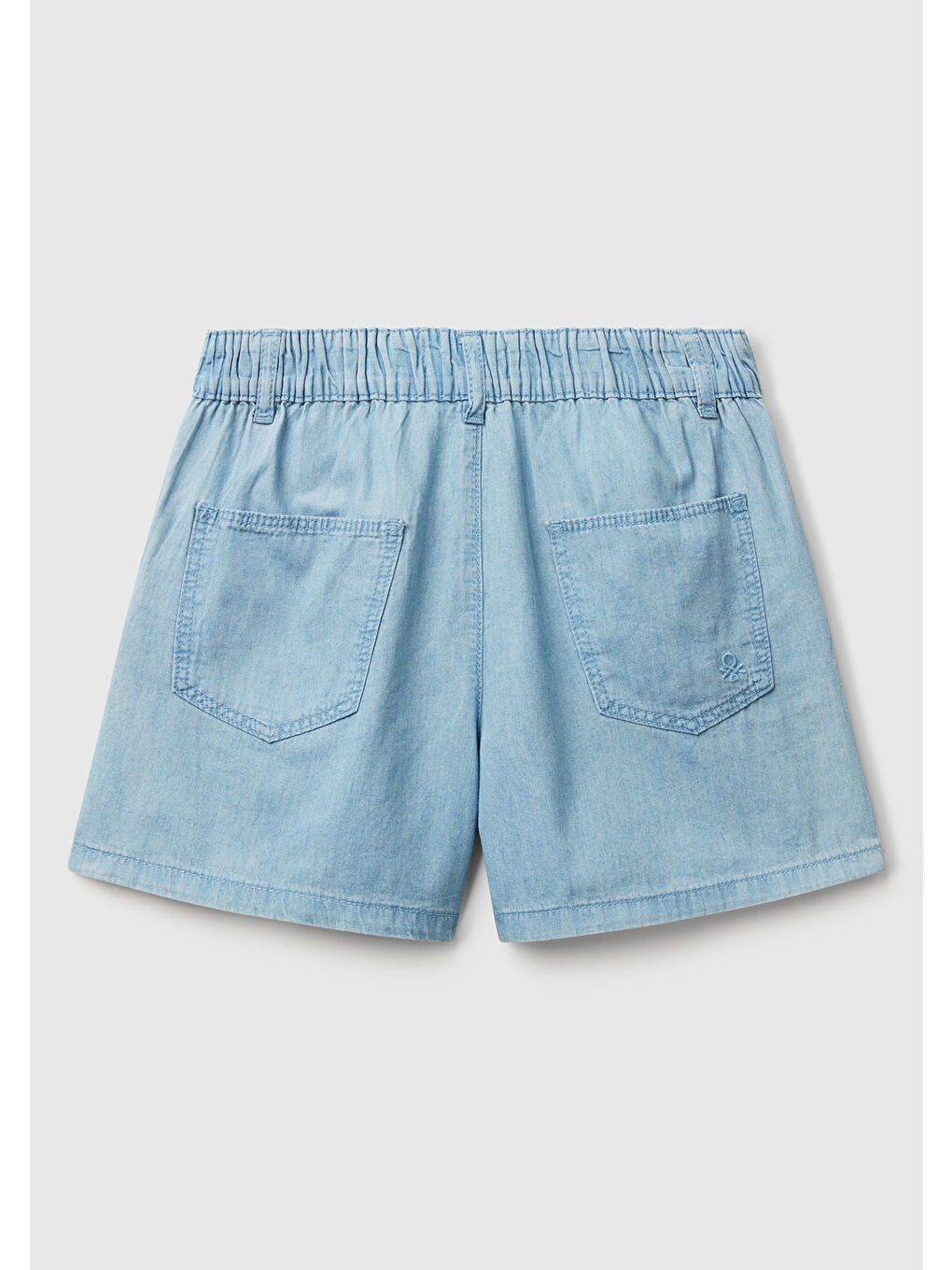 Mavi Kız Çocuk Açık Denim Arka Ceplerde Logo İşlemeli Düğmeli Denim Şönil Şort-1