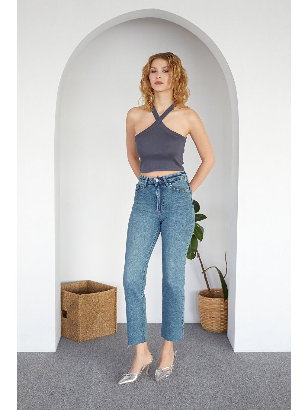 Mavi Fermuarlı Mom Jean Pantolon