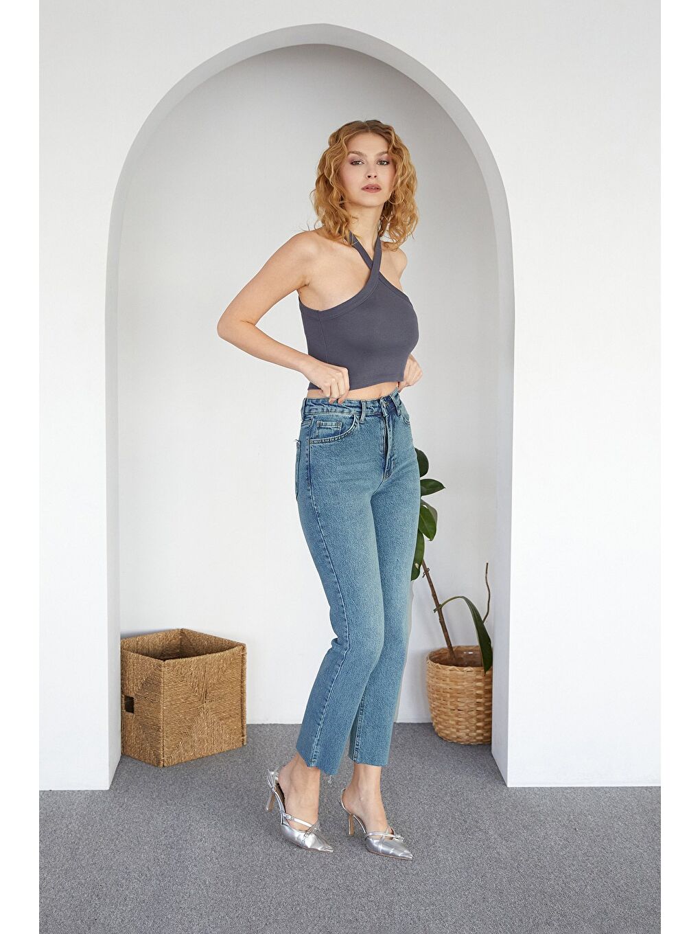 Mavi Fermuarlı Mom Jean Pantolon-1