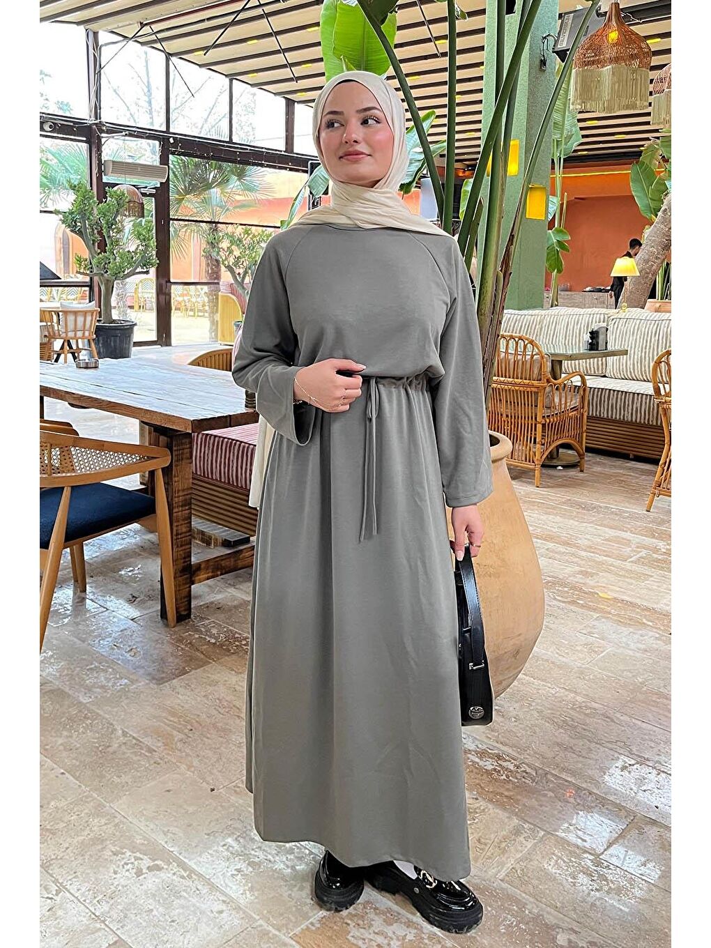 Bel Tünel Detaylı Elbise Çağla Yeşili-1