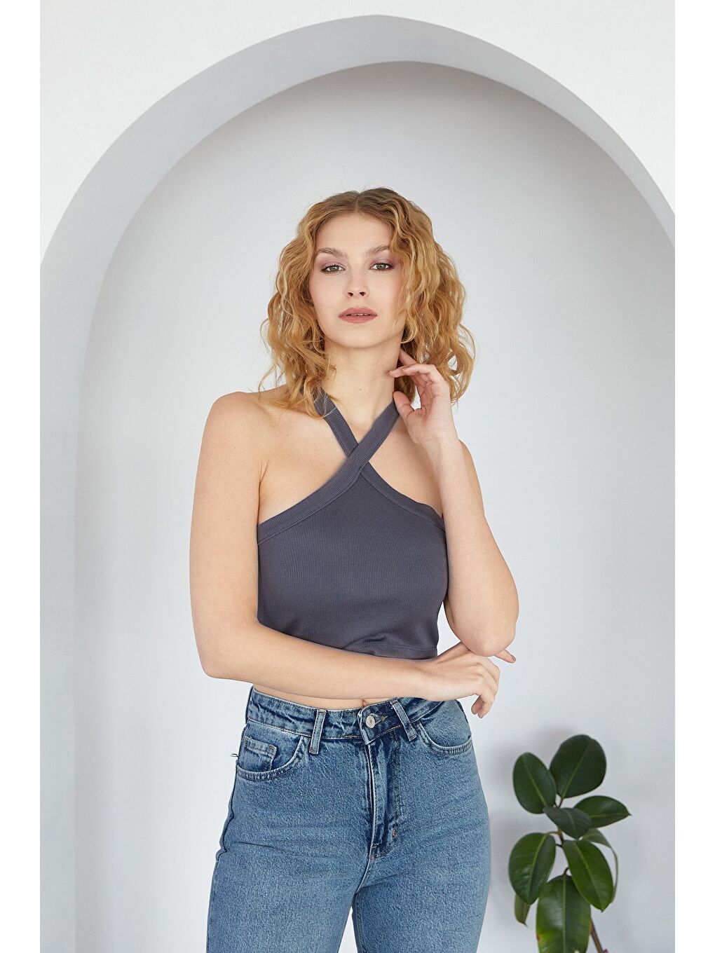 Gri Basic Çapraz Askılı Bluz