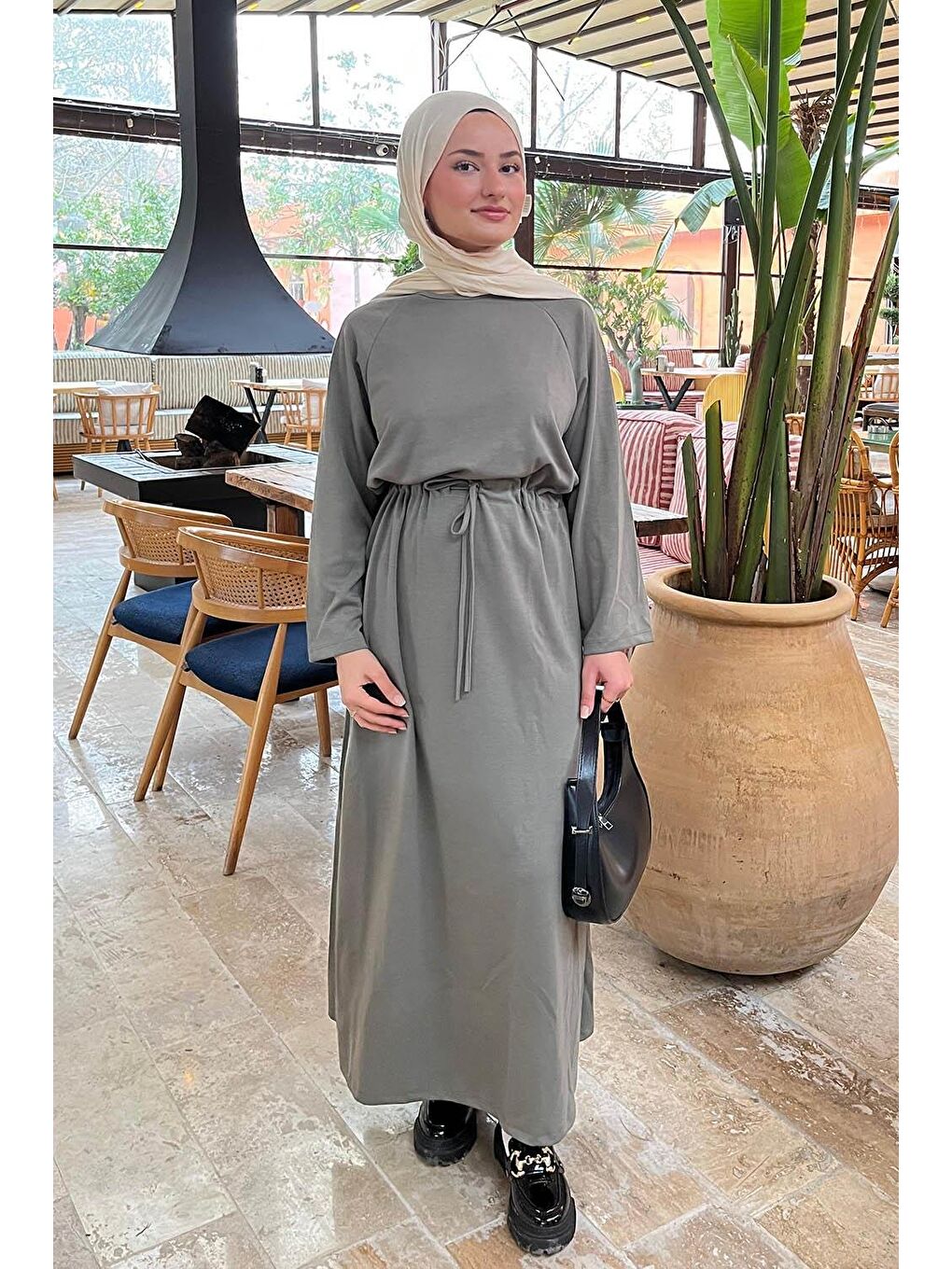 Bel Tünel Detaylı Elbise Çağla Yeşili-3