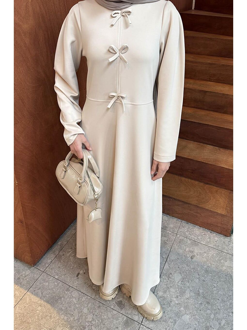 Ekru Kurdela Detaylı Scuba Elbise Krem-2