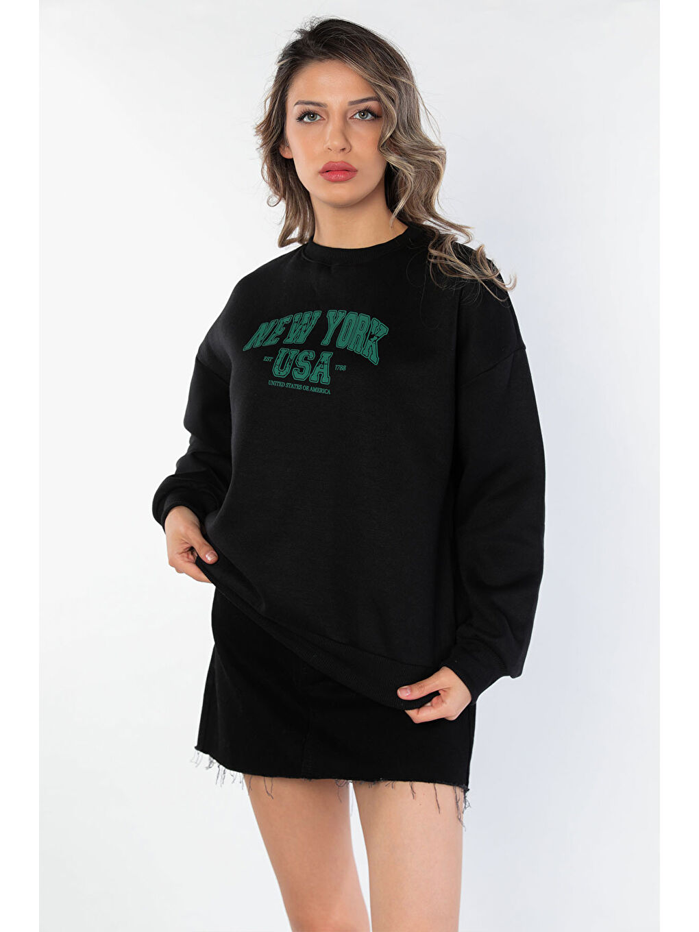 GÜLSELİ Siyah Kadın Yazılı Şardonlu Sweatshirt - 2