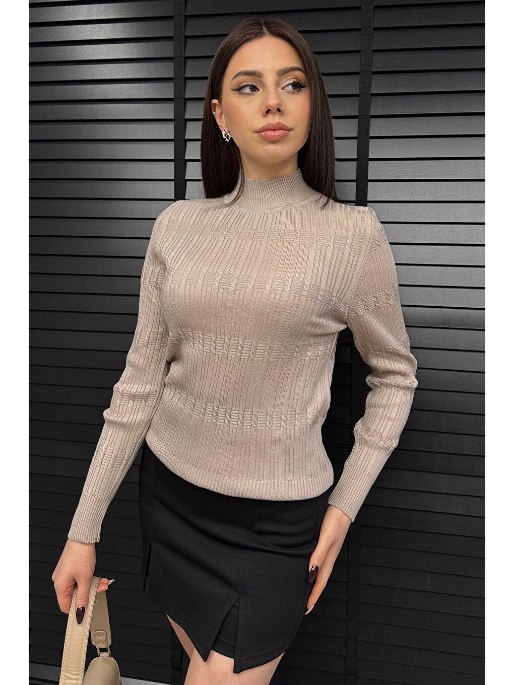 Pembe Kadın Yarım Balıkçı Desenli Elastanlı Triko Bluz-1