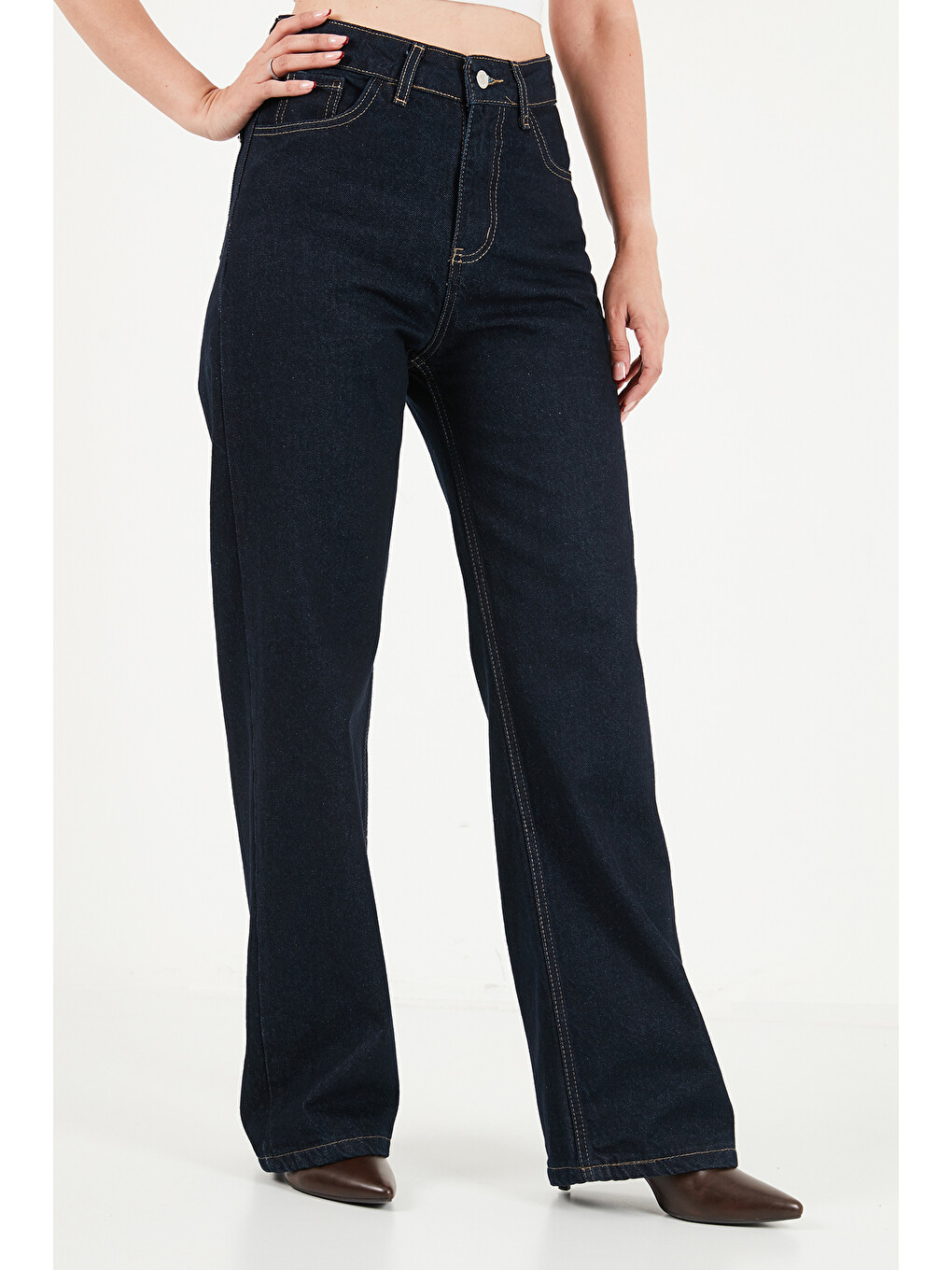 Mavi Pamuklu Yüksek Bel Bol Paça Jeans 7031006-4