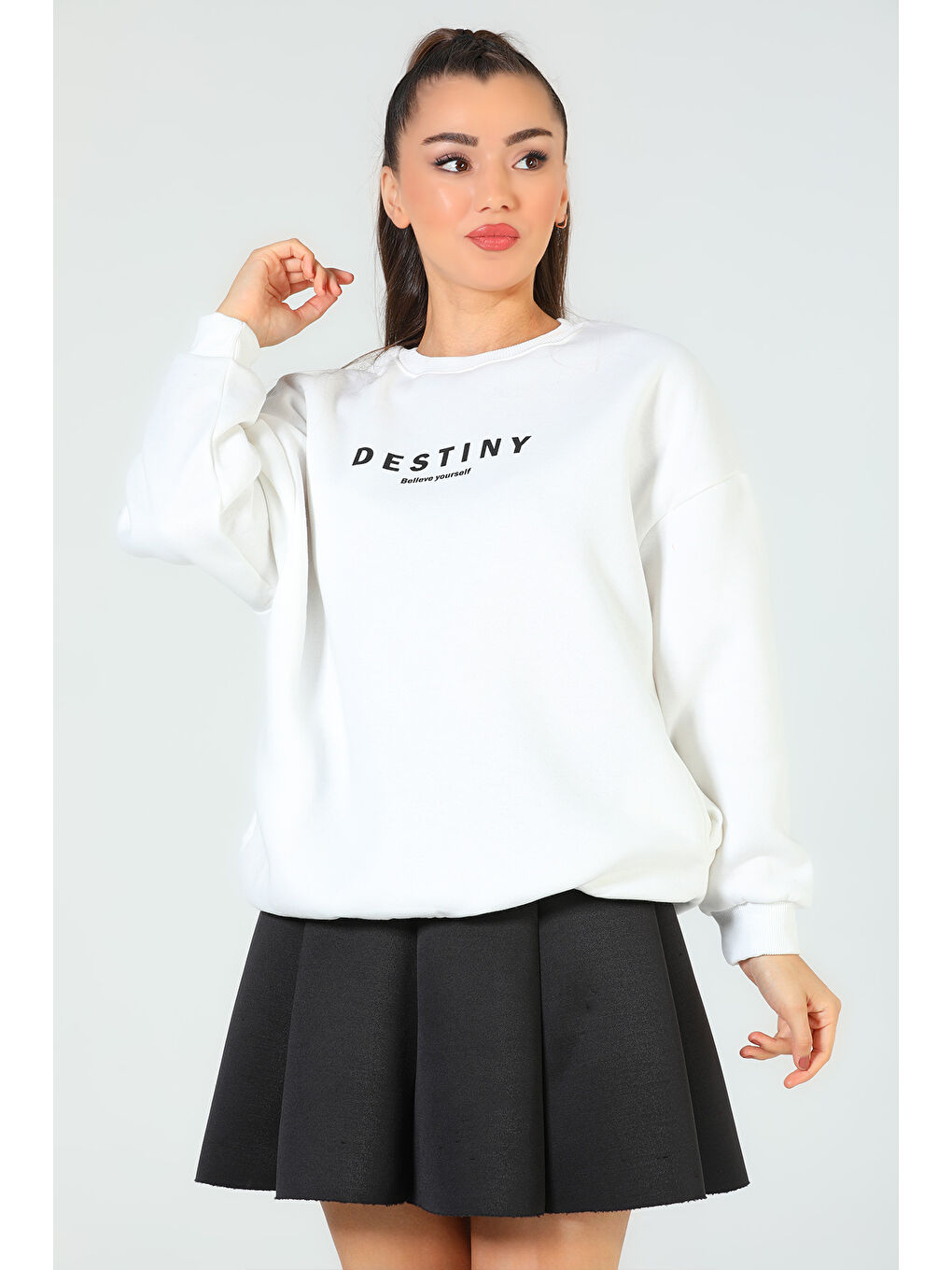 GÜLSELİ Ekru Kadın Baskılı Şardonlu Üç İplik Sweatshirt - 1