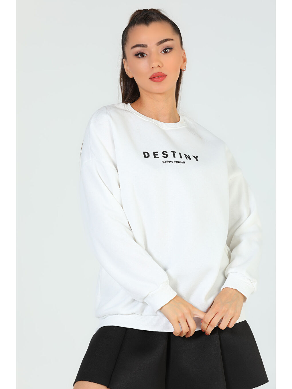 GÜLSELİ Ekru Kadın Baskılı Şardonlu Üç İplik Sweatshirt - 2