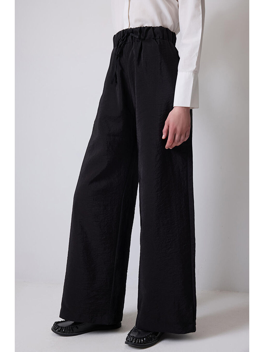 Siyah Bol Paça Kupra Pantolon-1