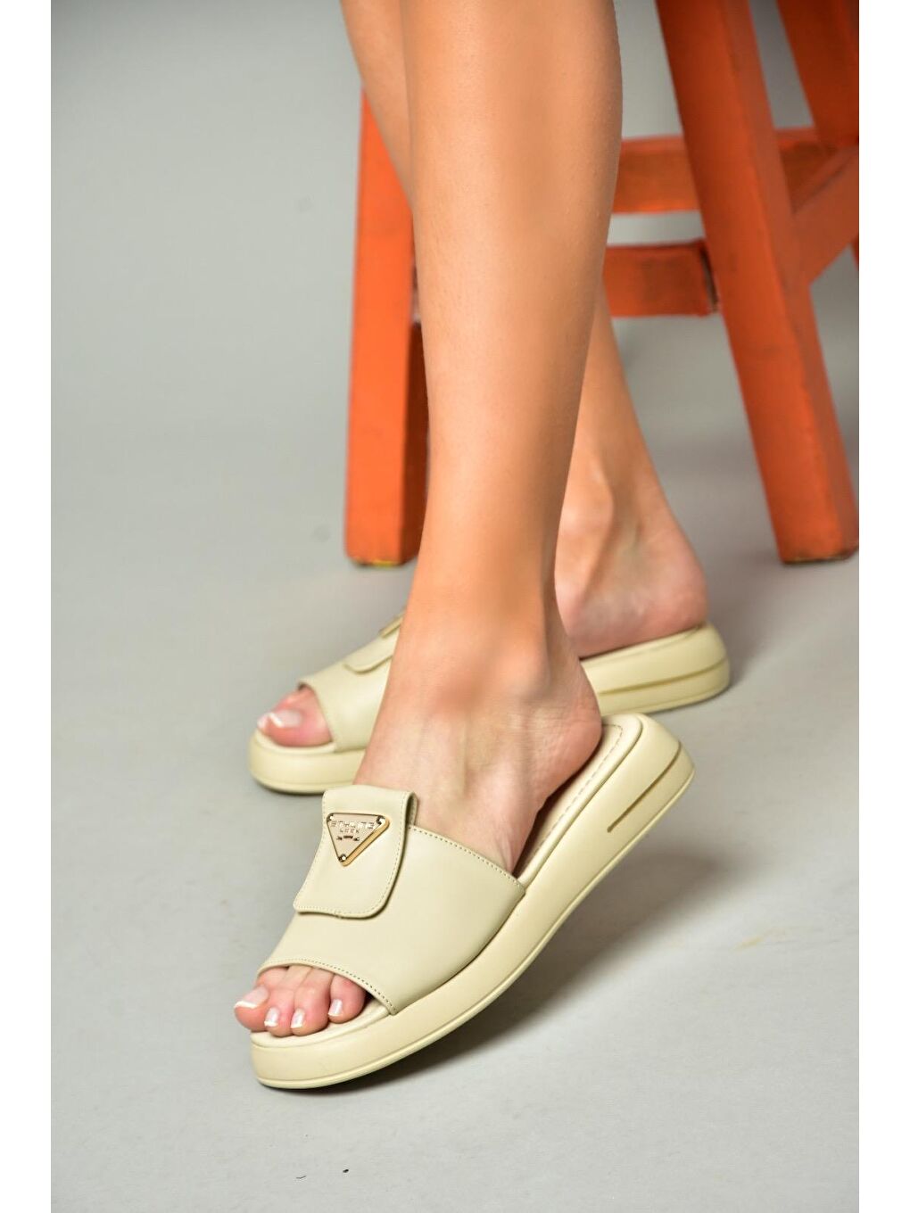 S5181064 Bej Kadın Terlik-3