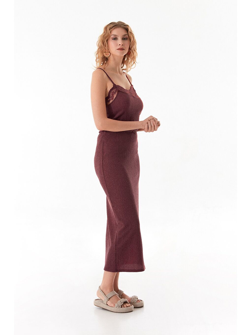 Bordo Bürümcük Kumaş Dantelli Askılı Body-4