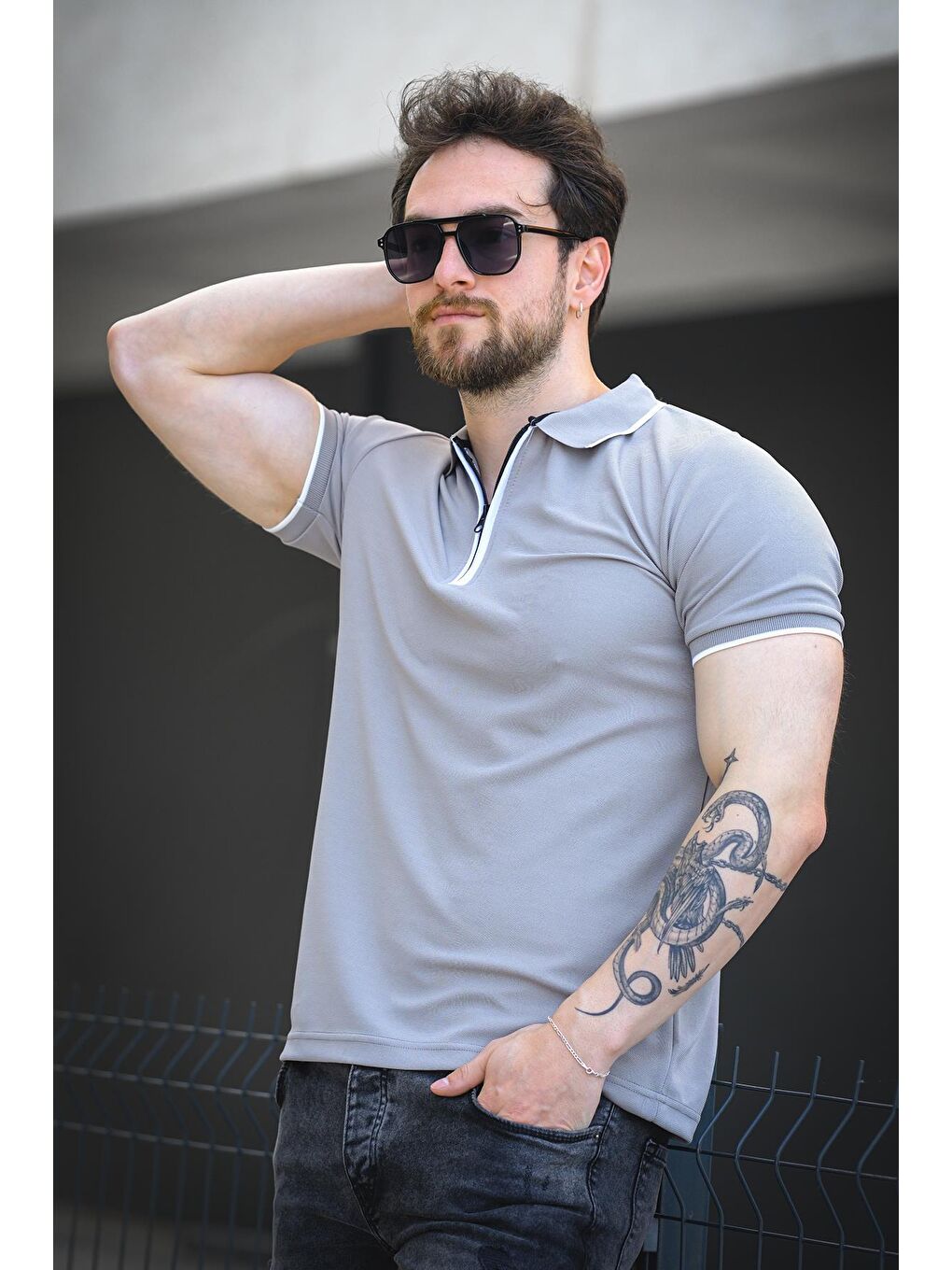 Gri Calep Yakası Şeritli Slim Fit Fermuarlı Polo Yaka Erkek Tshirt-1