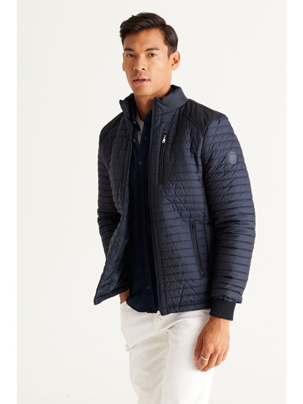 Erkek Lacivert Standart Fit Normal Kesim Dik Yaka Desenli Mont