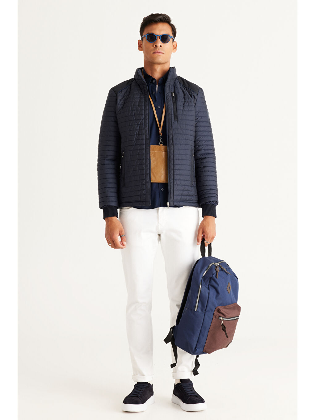 Erkek Lacivert Standart Fit Normal Kesim Dik Yaka Desenli Mont-1