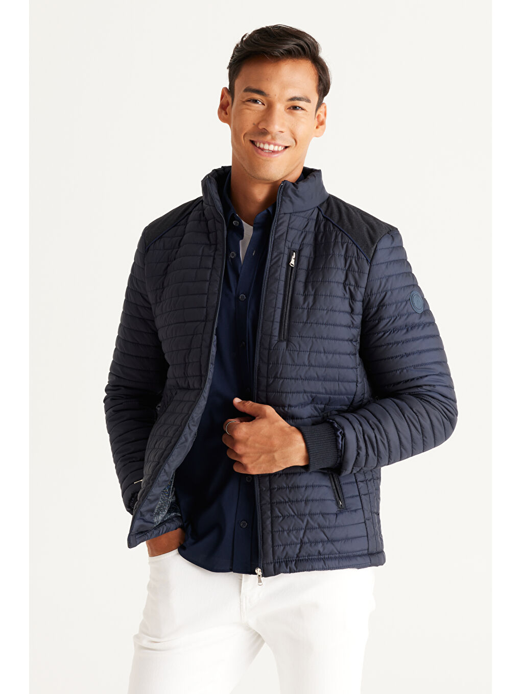 Erkek Lacivert Standart Fit Normal Kesim Dik Yaka Desenli Mont-4