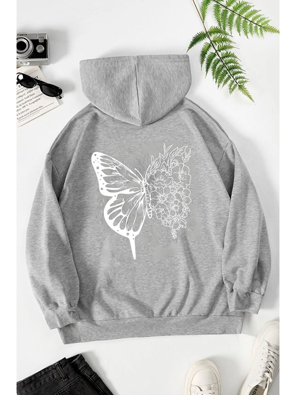 uyguntarz Gri Unisex Drawing Butterflies Sırt Baskılı Sweatshirt