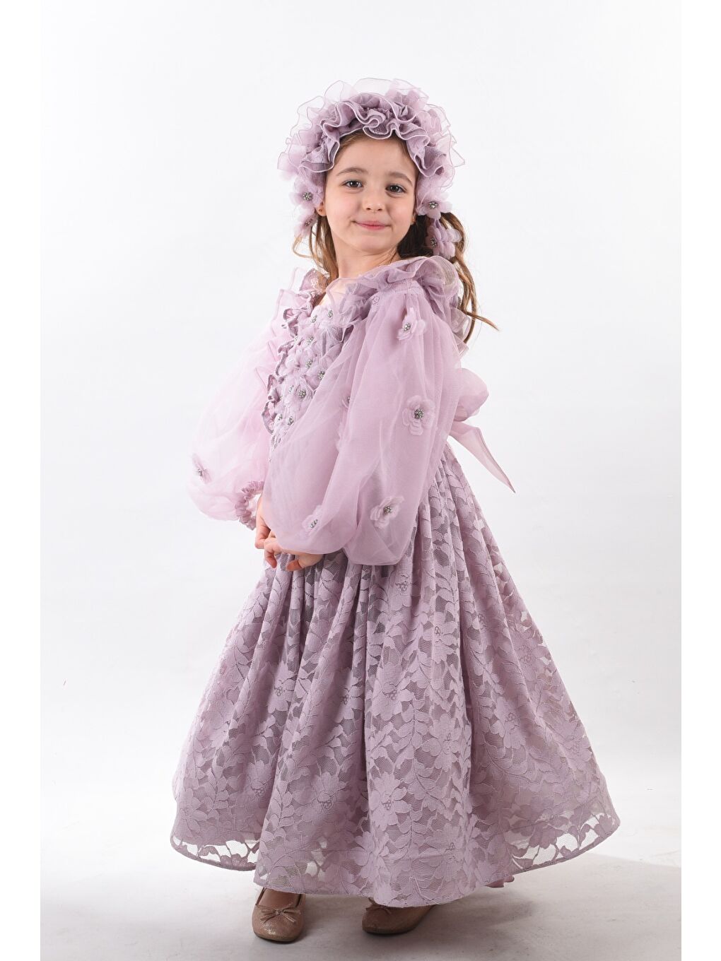 Lila Özel Tasarım, 3 Boyutlu Çiçek Detaylı, Uzun Kollu, Saç Aksesuarlı Kız Çocuk Elbisesi_M2338-2