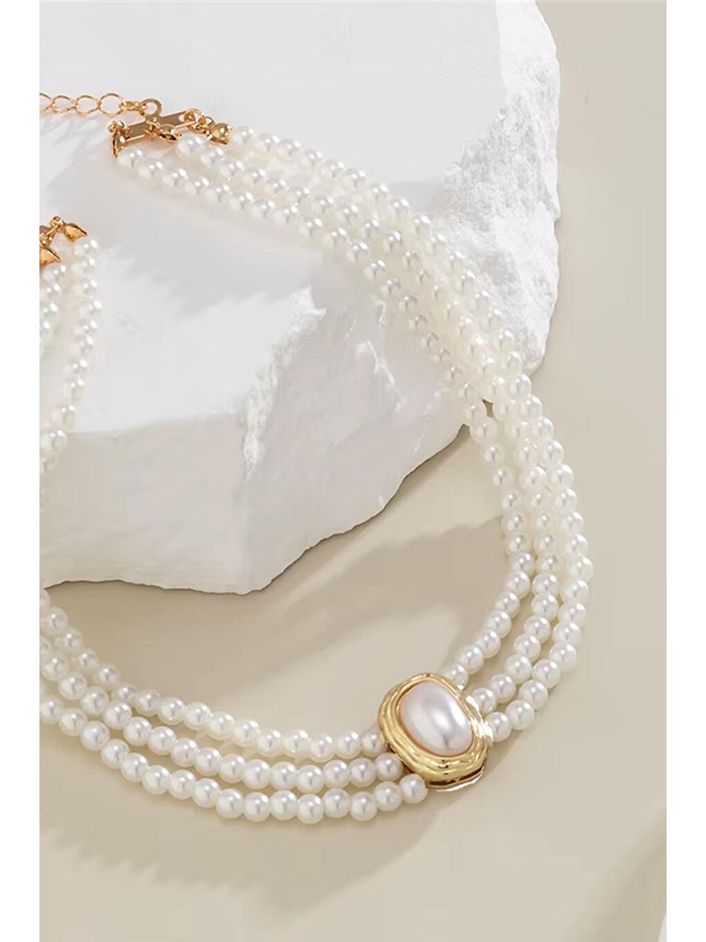 Sarı 3 Sıralı İnci Vip Choker Kolye-4