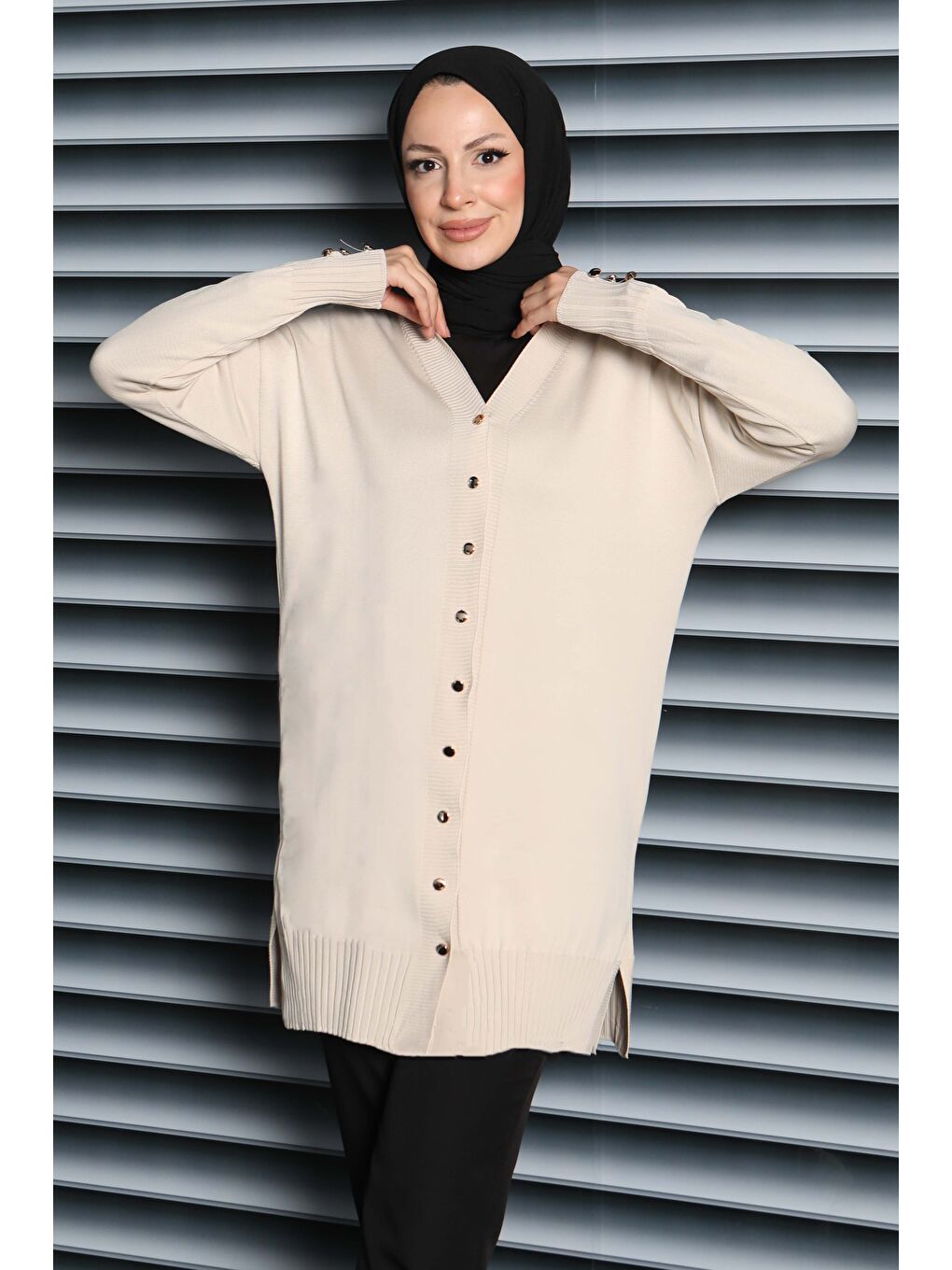 Ekru Düğmeli Triko Hırka Krem - 27798-KREM