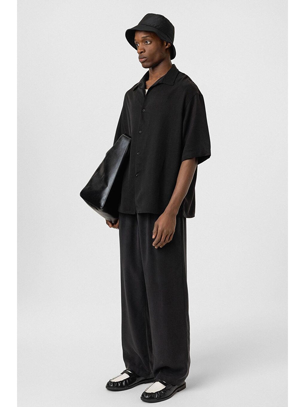 Relaxed Fit Kumaş  Erkek Pantolon Siyah