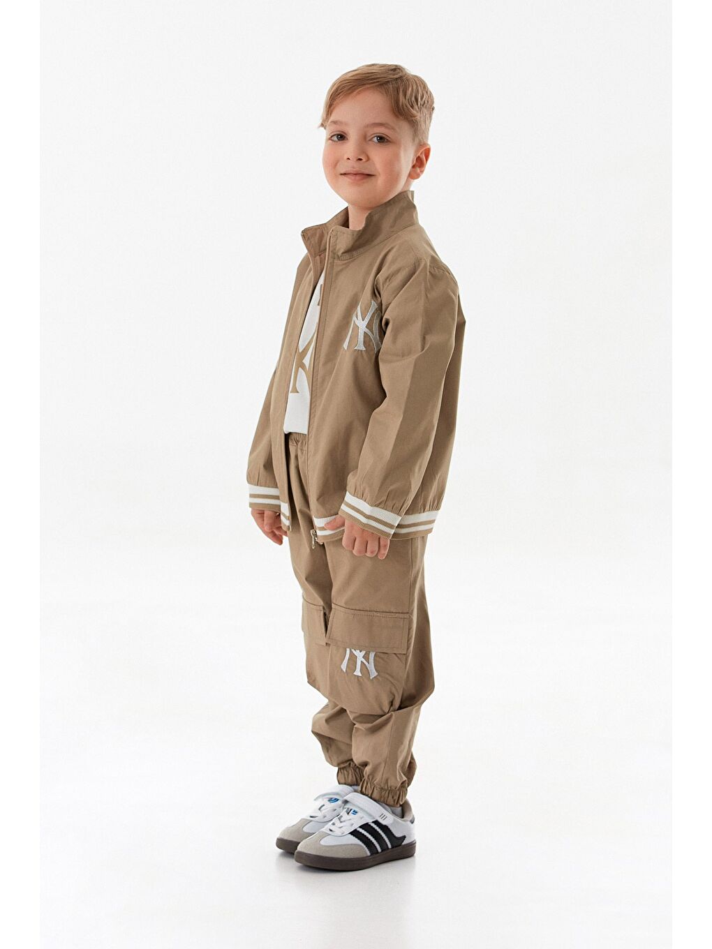 Bej Ny Nakışlı Paraşüt Kumaş Erkek Çocuk 3 Lü Takım-1