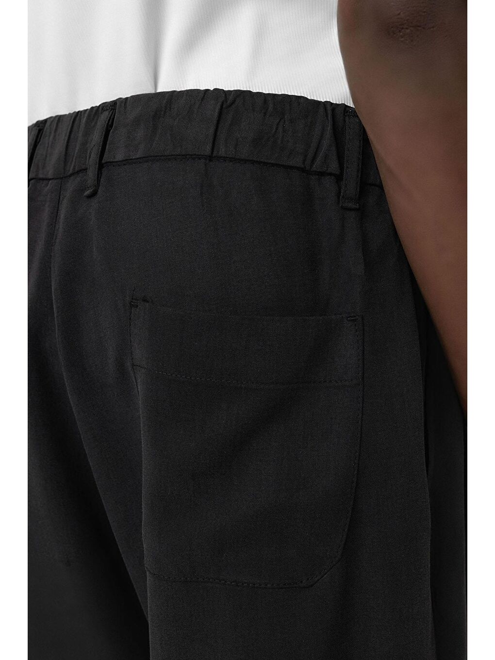 Relaxed Fit Kumaş  Erkek Pantolon Siyah-6