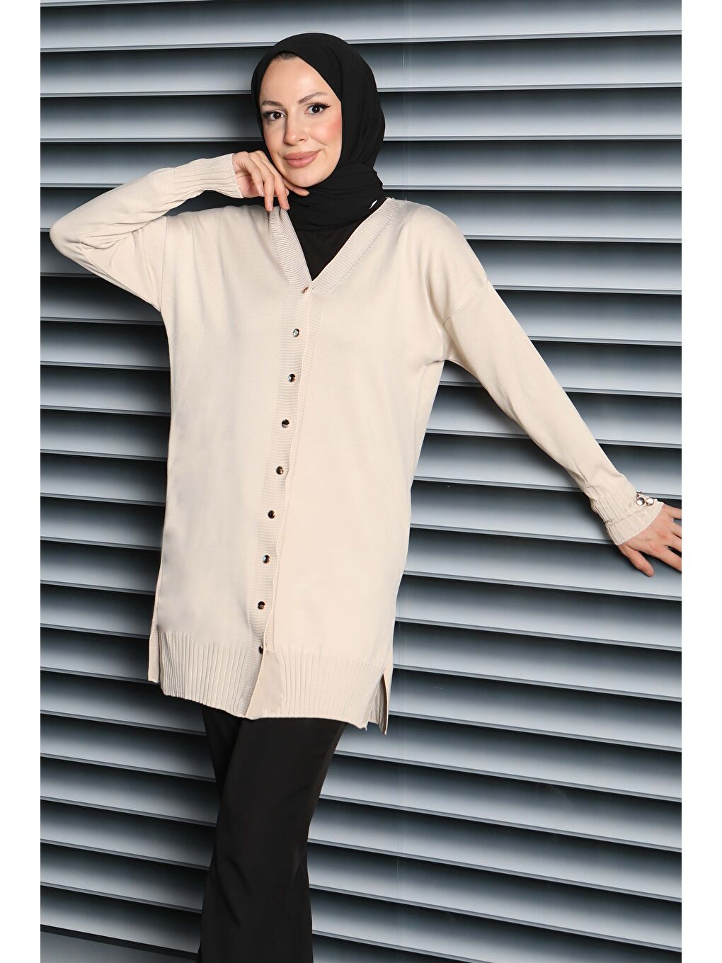 Ekru Düğmeli Triko Hırka Krem - 27798-KREM-2