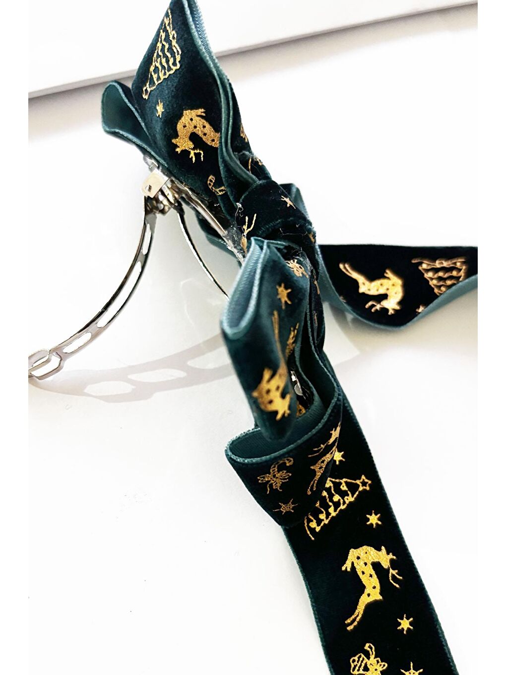 Yeşil Yılbaşı Altın Yaldız Figürlü Kadife Fiyonk Toka-4