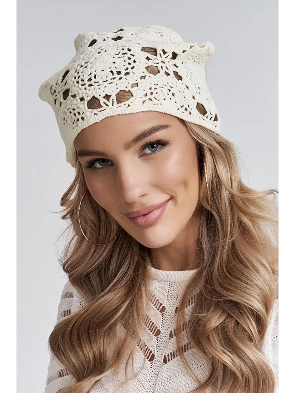 Ekru Örgülü Krem Üçgen Bandana-2