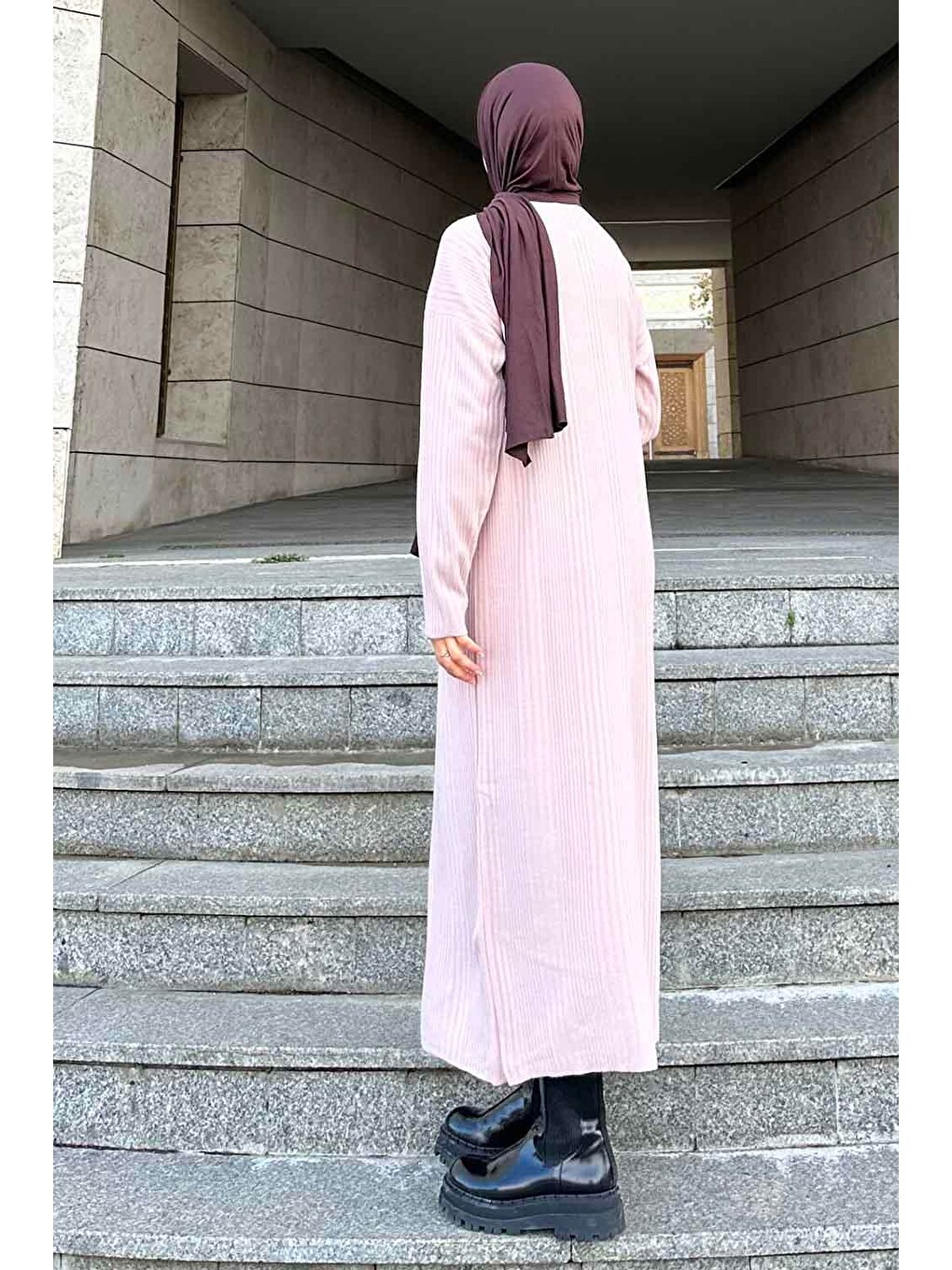 Pembe Fitilli Triko Uzun Elbise Pudra-3