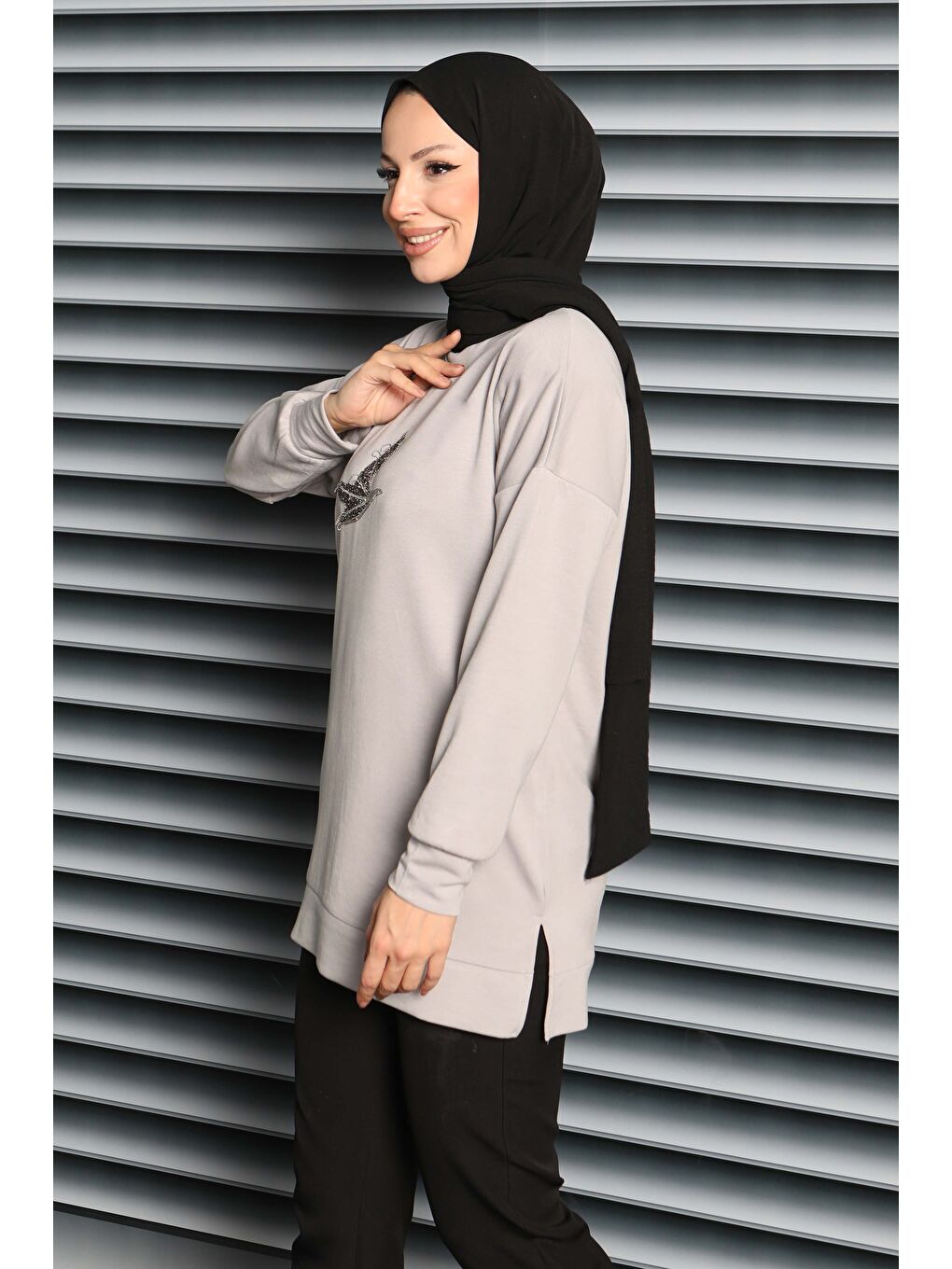 Kuş Taşlı İşlemeli Modal Tunik Gri - 27874-GRI-2