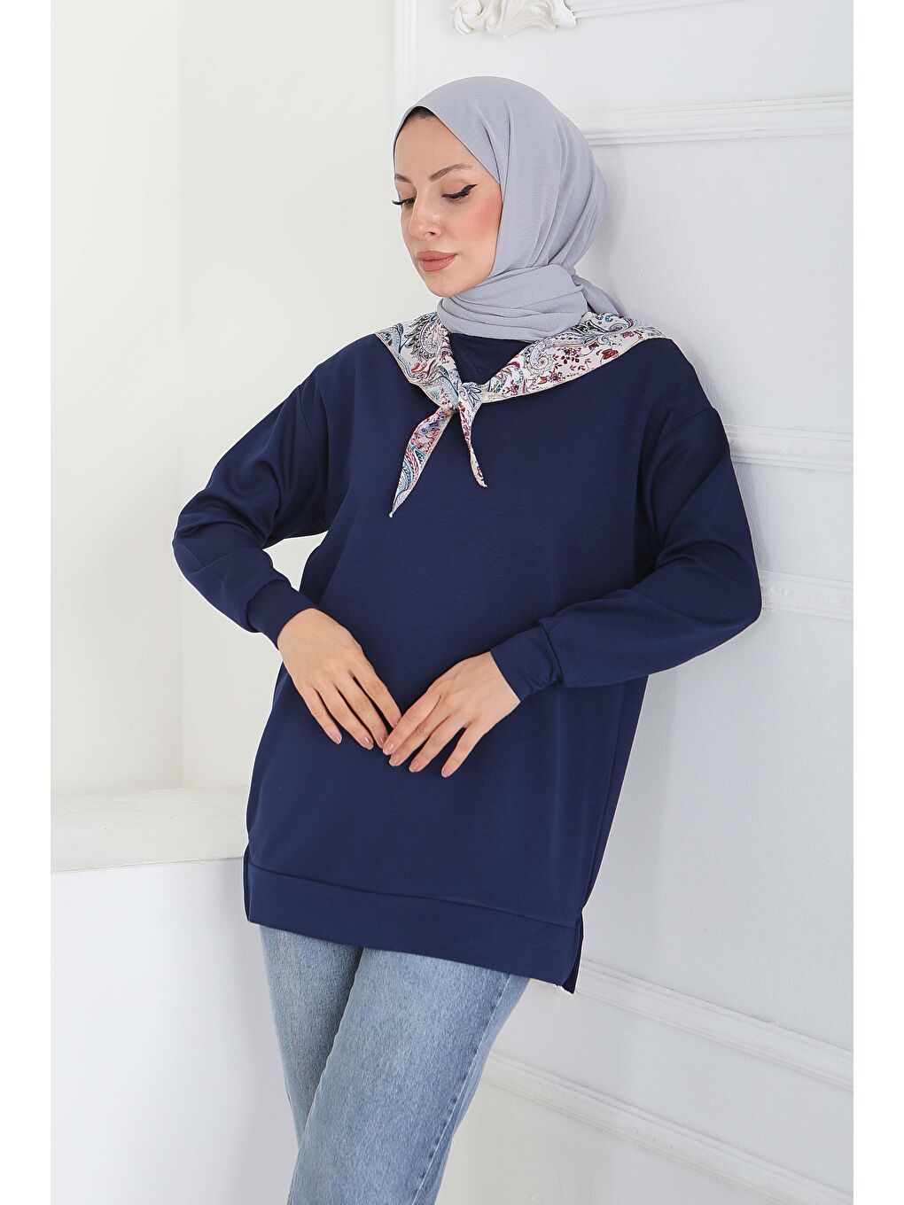 Fularlı Modal Tunik Lacivert - 27873-LACIVERT