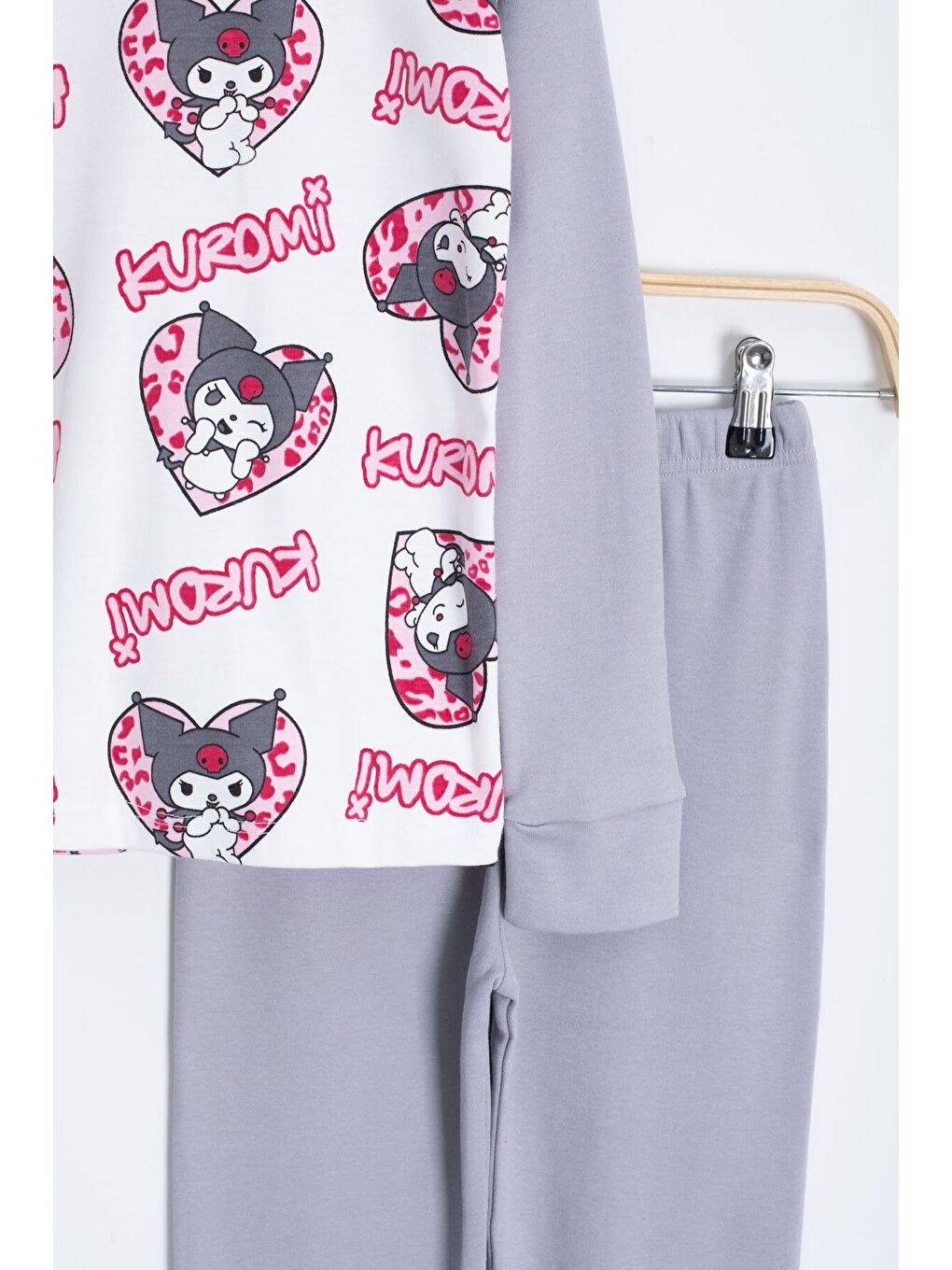 Pembe Kalpli Yazı Desenli Kız Çocuk Pijama Takımı 22766-2