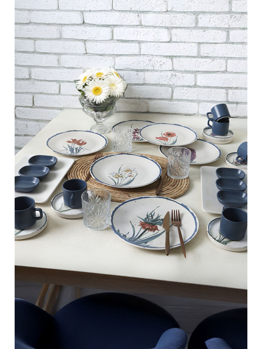 Karışık Anadolu Çiçekleri Çeyiz Seti 26 Parça 6 kişilik-1