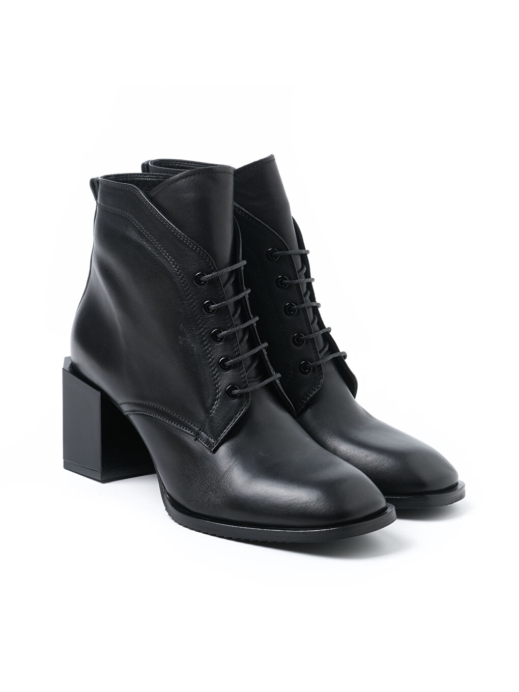 Siyah Kadın Bot TU-1632 101 SİYAH-1