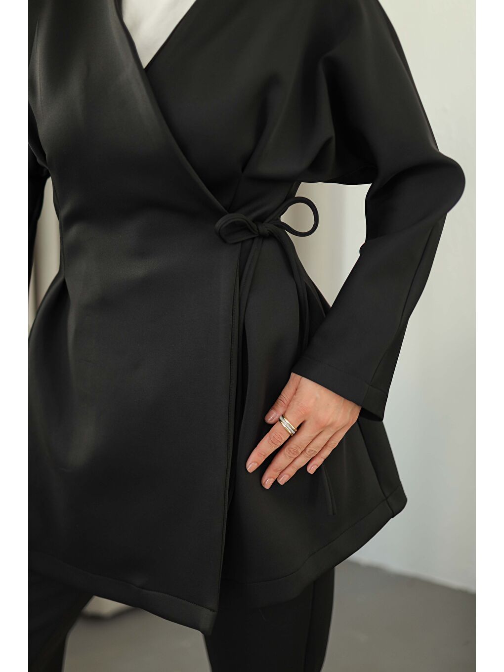 Önden Bağlamalı Sucuba İkili Takım Siyah - 27828-SIYAH-5