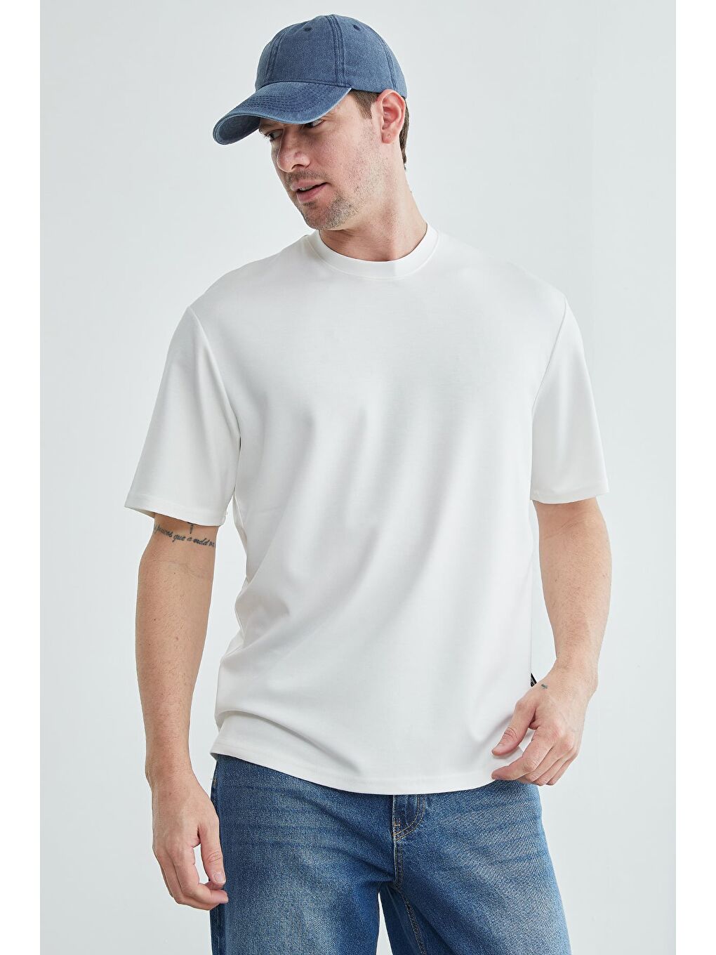 Beyaz Basic Bisiklet Yaka Modal Tişört-2