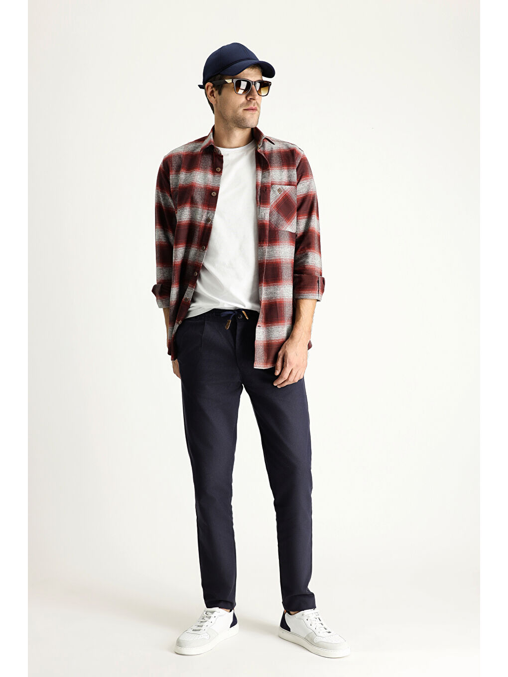 Lacivert Slim Fit Dar Kesim Beli Lastikli İpli Desenli Elastanlı Pantolon-1