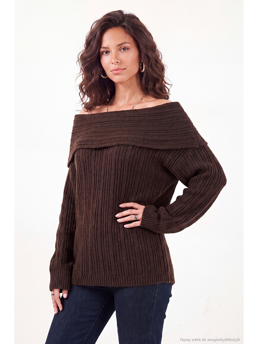 Kahverengi Oversize Fit Madonna Yaka Triko Kadın Kazak 4615216-2
