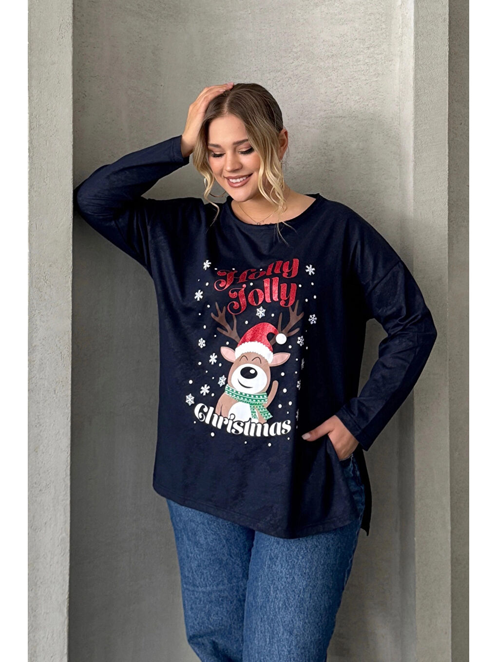 Stil Diva Lacivert Büyük Beden Yılbaşı Temalı Bisiklet Yaka Uzun Kollu Yırtmaçlı Sweatshirt 303909 - 3