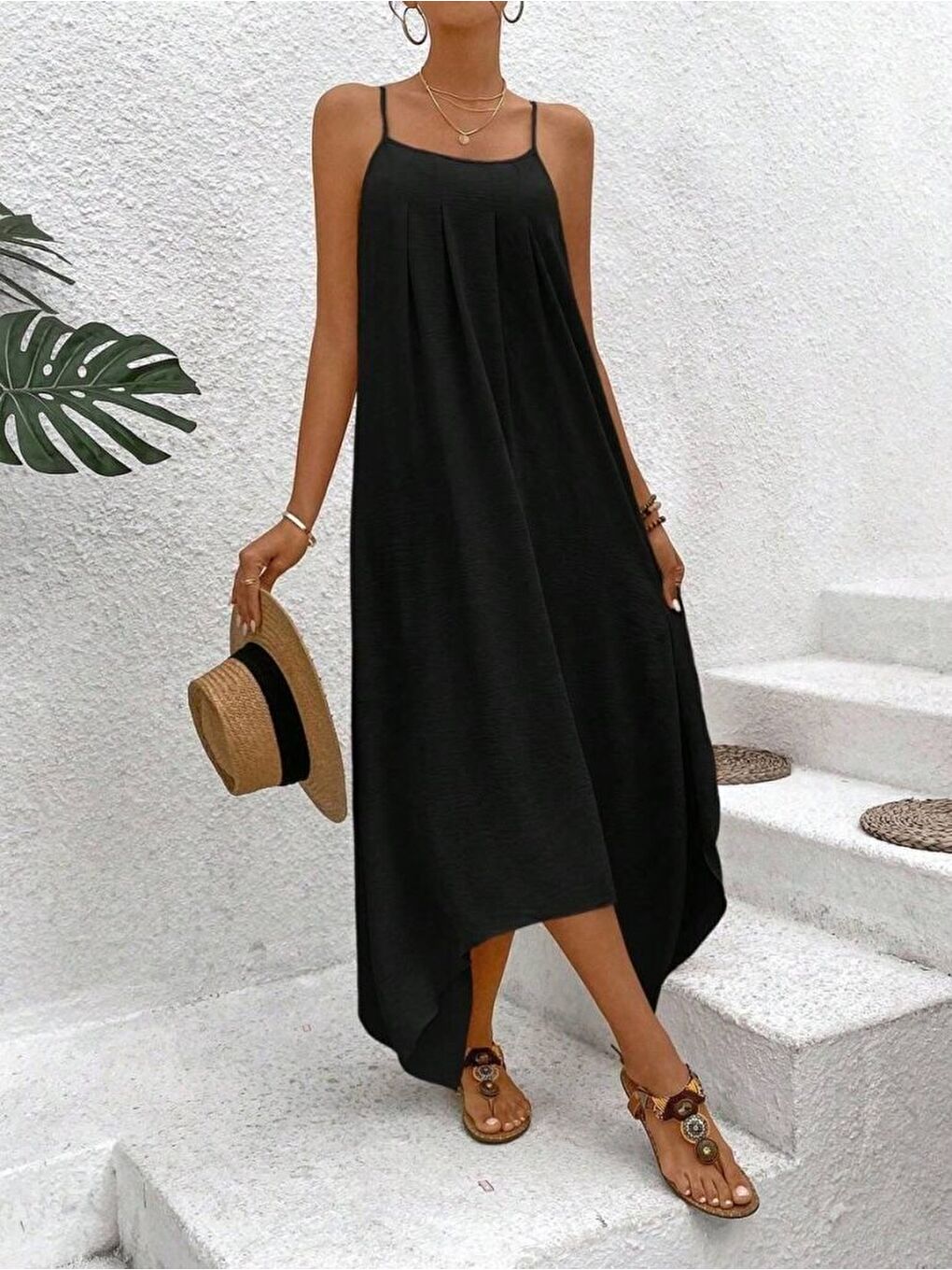 Siyah Kadın Ip Askılı V Yakalı Asimetrik Detaylı Aerobin Elbise-4