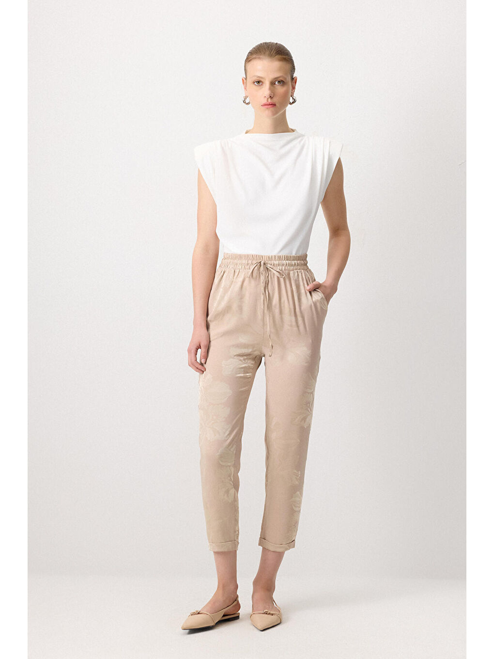 Bej Beli Lastikli Jakarlı Pantolon
