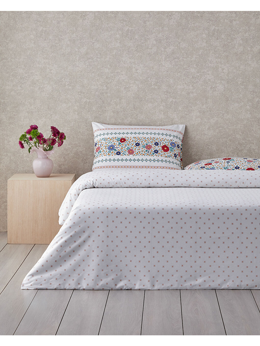 Blossom Bands Çift Taraflı Pamuklu Çift Kişilik Nevresim Seti 200x220 cm Kırmızı - Mavi-1